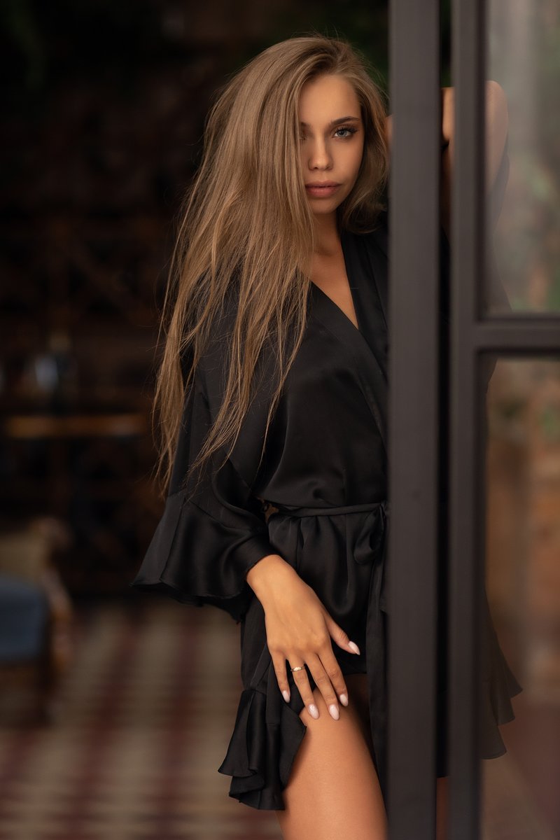 Регина, 27